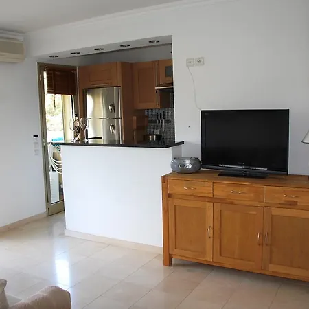 Breguieres Apartman